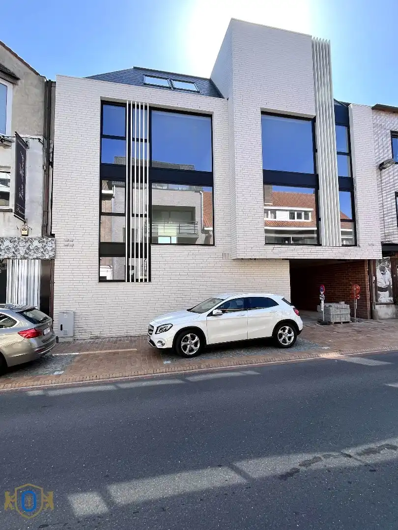 Garagebox nieuwbouw G8 centrum Oostkamp foto 2