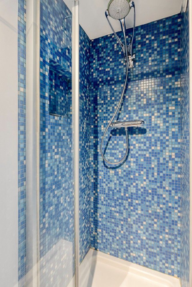 Karaktervol duplexappartement in authentiek herenhuis nabij de Coupure. foto 12