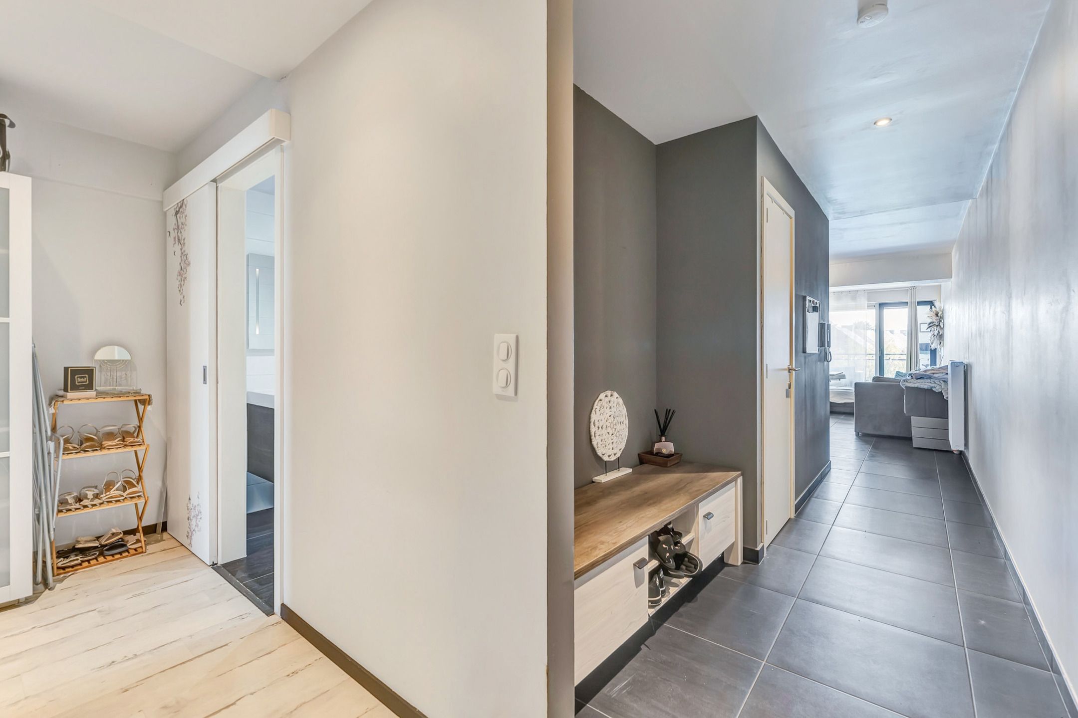 Instapklaar appartement met ruim terras en autostaanplaats foto 9
