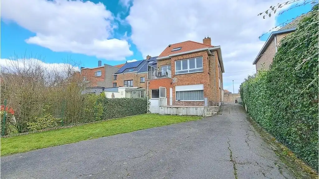 Gelijkvloers appartement met Terras en Garage te koop in Brugge foto 13