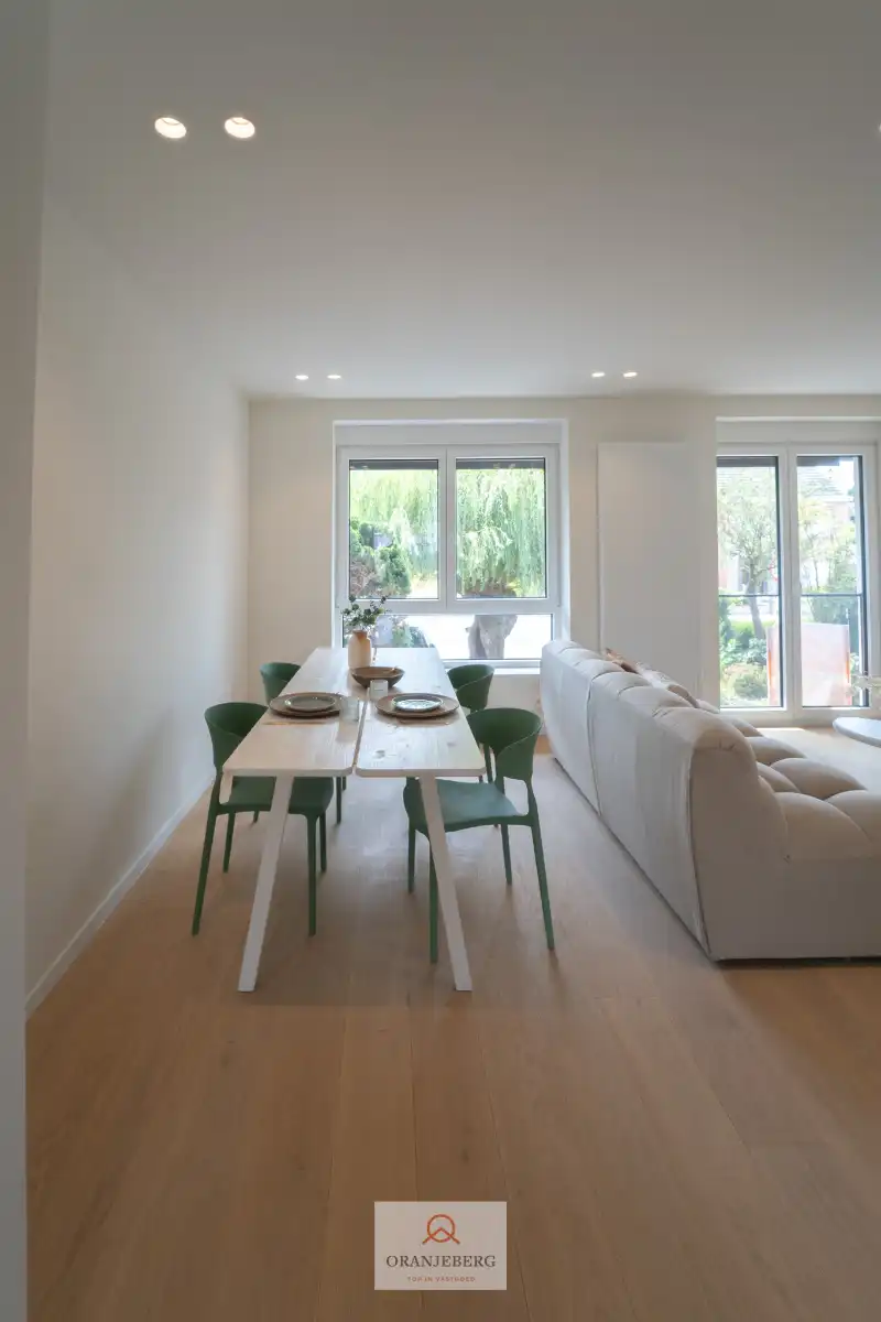 Uitmuntend gelegen gerenoveerde woning ! foto 12