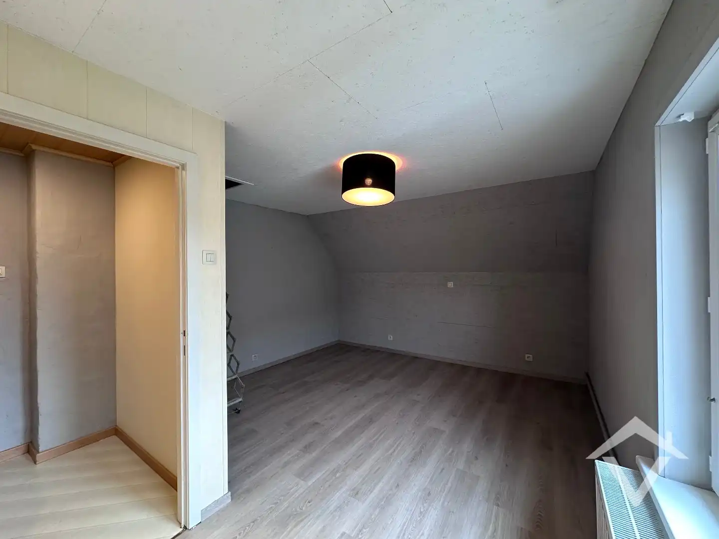Alleenstaande woning met 3 slaapkamers en tuin te Koekelare foto 15