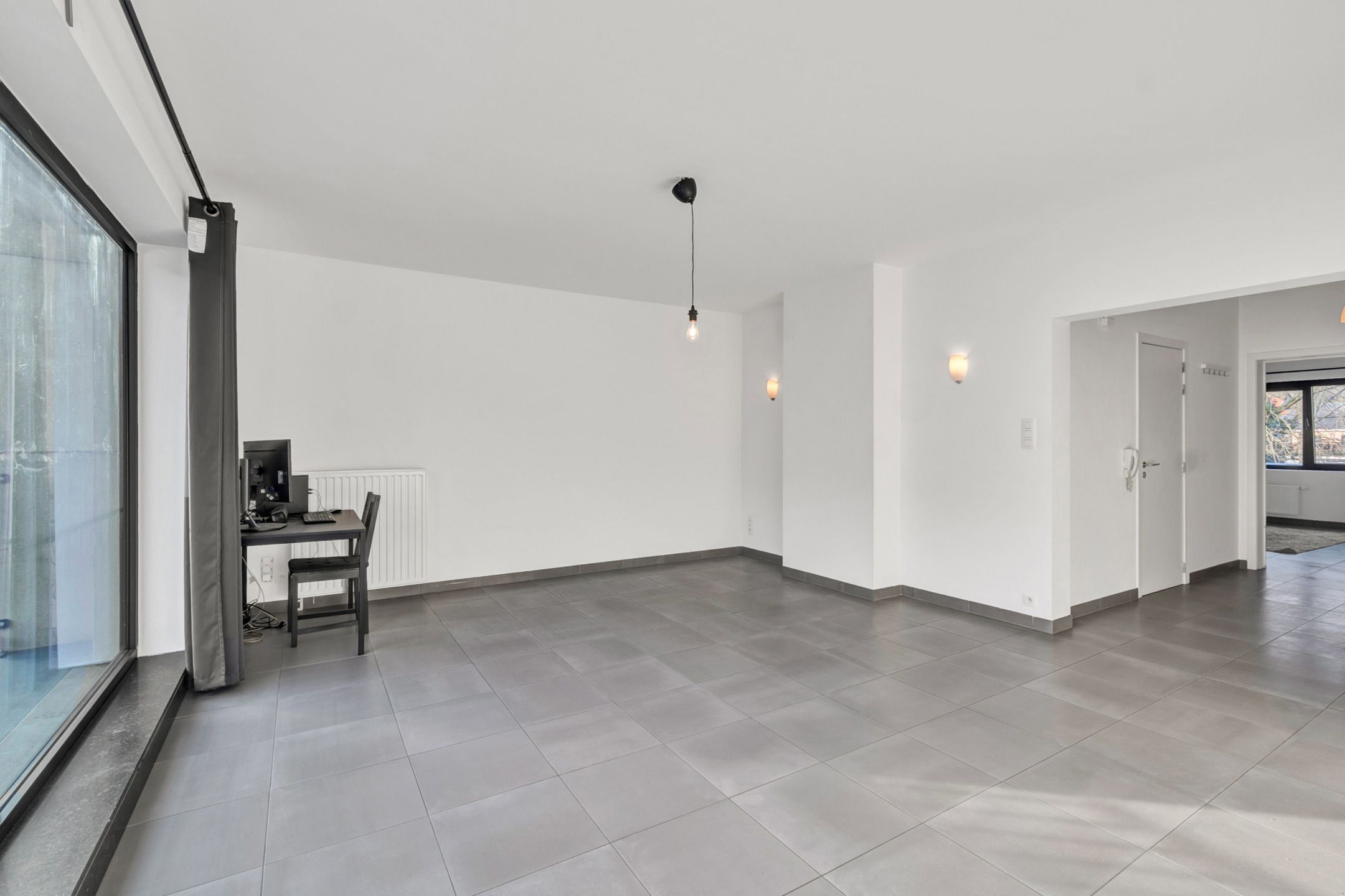 Appartement met 2 ruime slaapkamers dichtbij centrum Aalst foto 4