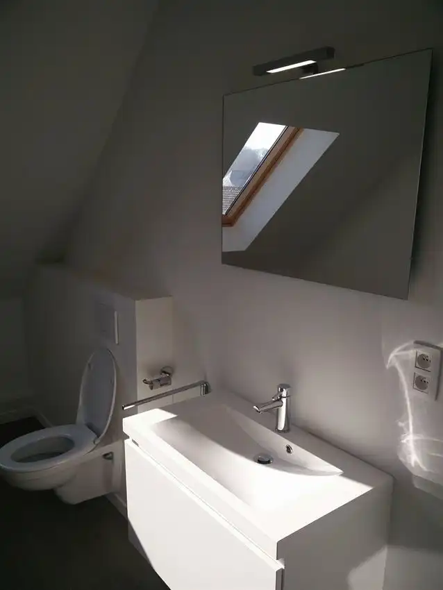 zonnige duplex, 2 slpk., autostaanplaats en tuindeel foto 17
