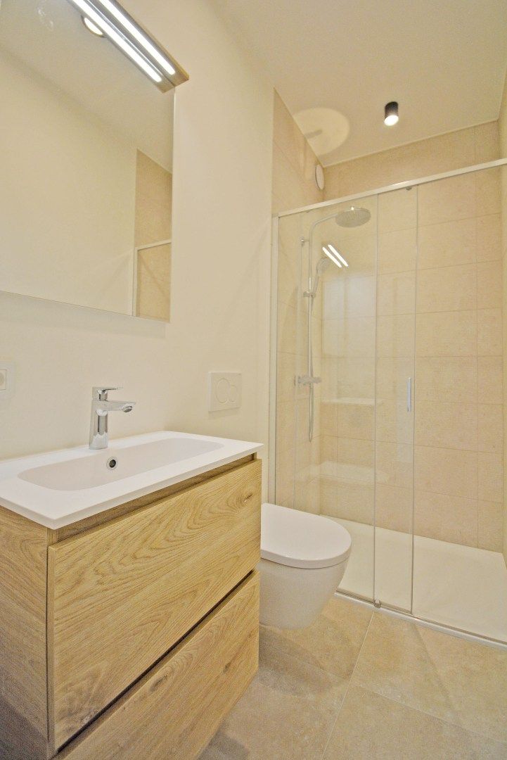 Moderne en energiezuinige nieuwbouwwoning in Koolkerke. foto 21