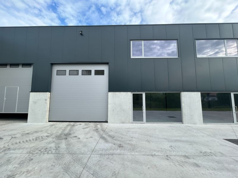 Nieuwbouw magazijn van 285m² en met 2 parkings – vlakbij N9 foto 9