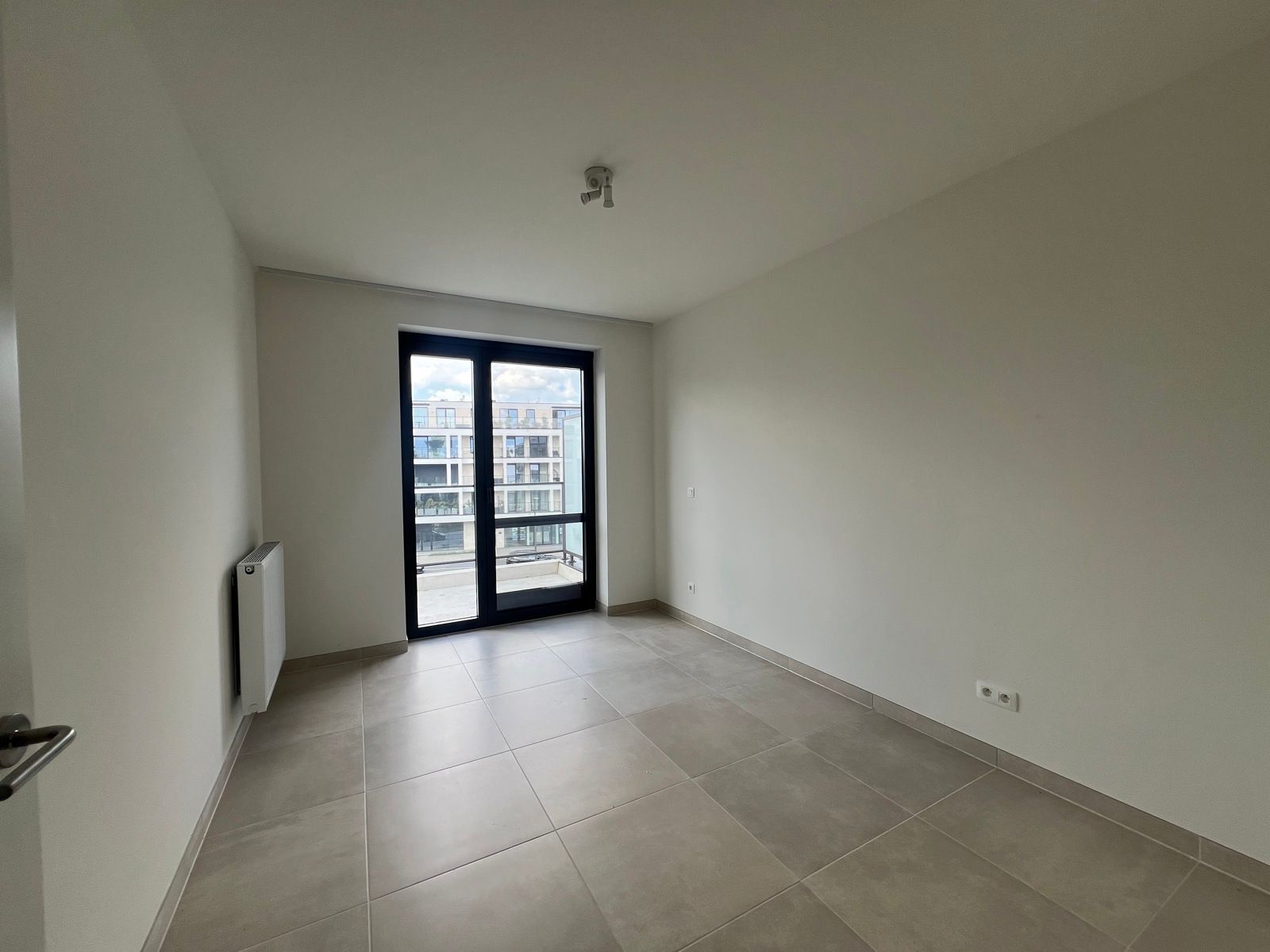 NIEUWBOUWAPPARTEMENT TE HUUR OP TOPLOCATIE IN CENTRUM ASSE foto 7