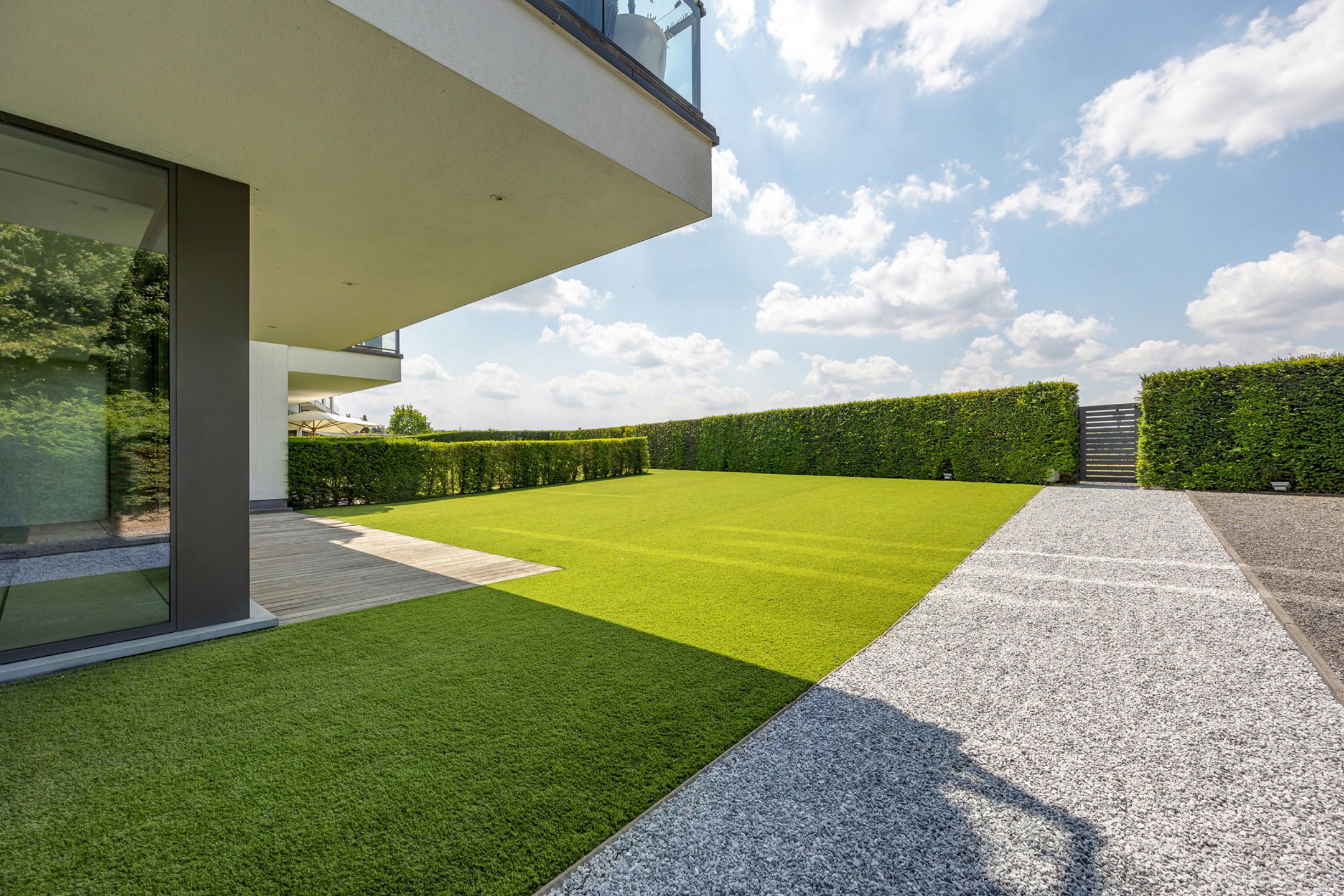 Hoogwaardig appartement met 2 slpks en terras (105m² + 19m²) foto 4