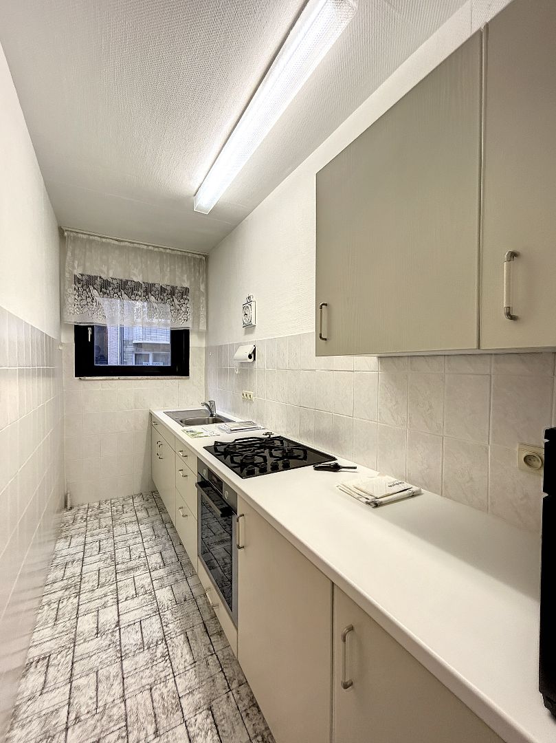 2-slpk appartement nabij zeedijk te Mariakerke. foto 6