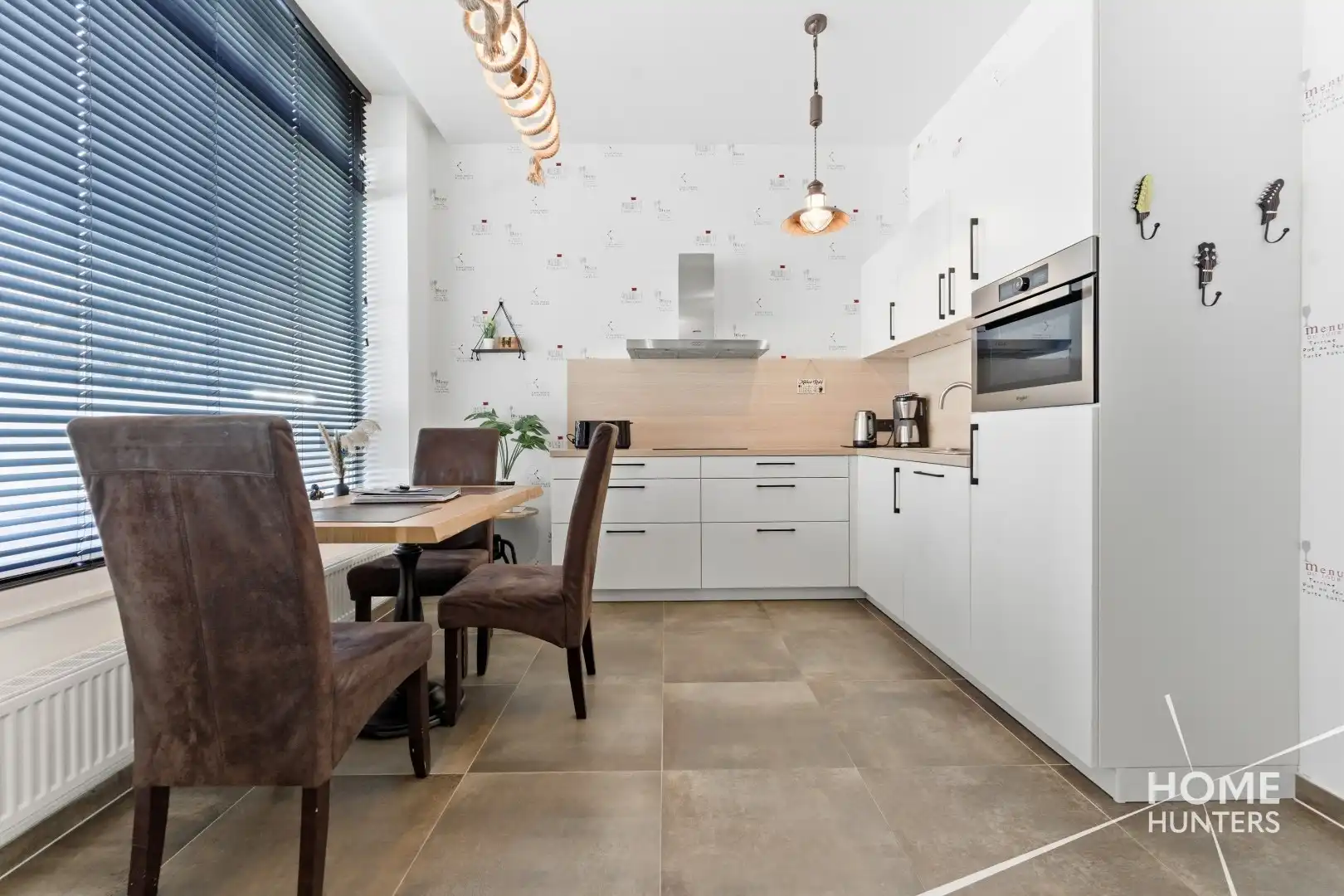 Topinvestering in vakantievastgoed – 6 volledig uitgeruste vakantie-appartementen in historisch centrum Ieper foto 37