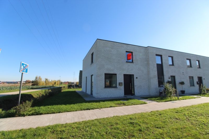 Zeer energiezuinige nieuwbouwwoning te Roeselare foto 13