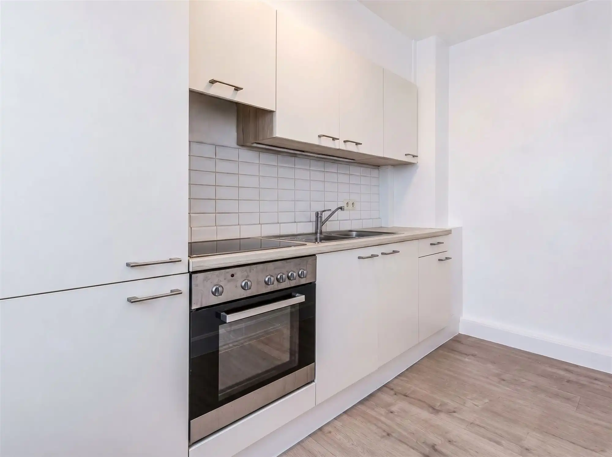 Opbrengsteigendom met 3 verhuurde appartementen foto 29