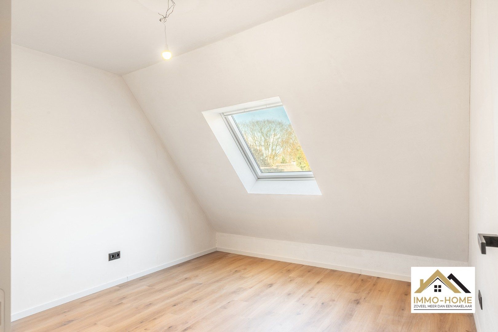 Nieuwbouw energiezuinig appartement met  4 slaapkamers! foto 16