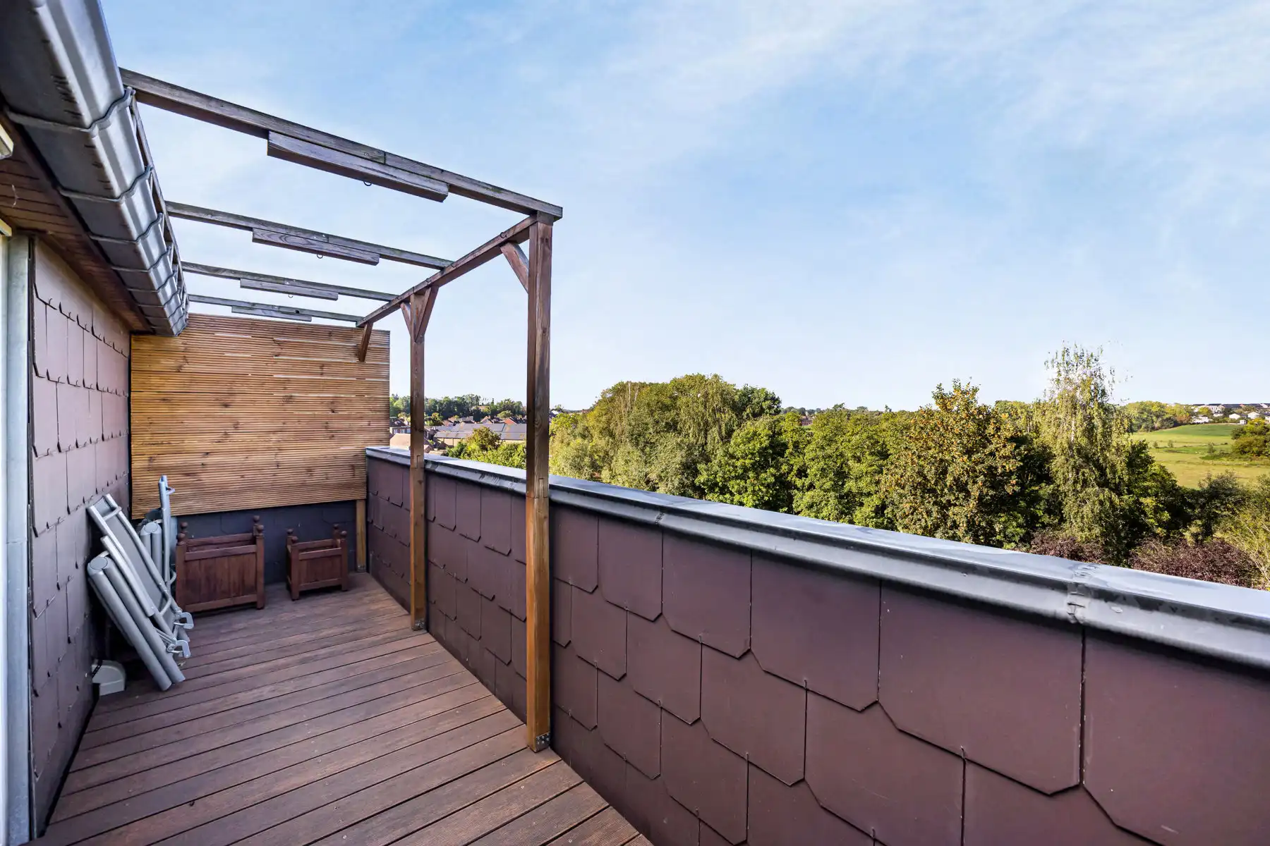 Appartement met 2 slaapkamers, 2 autostaanplaatsen en balkon foto 18