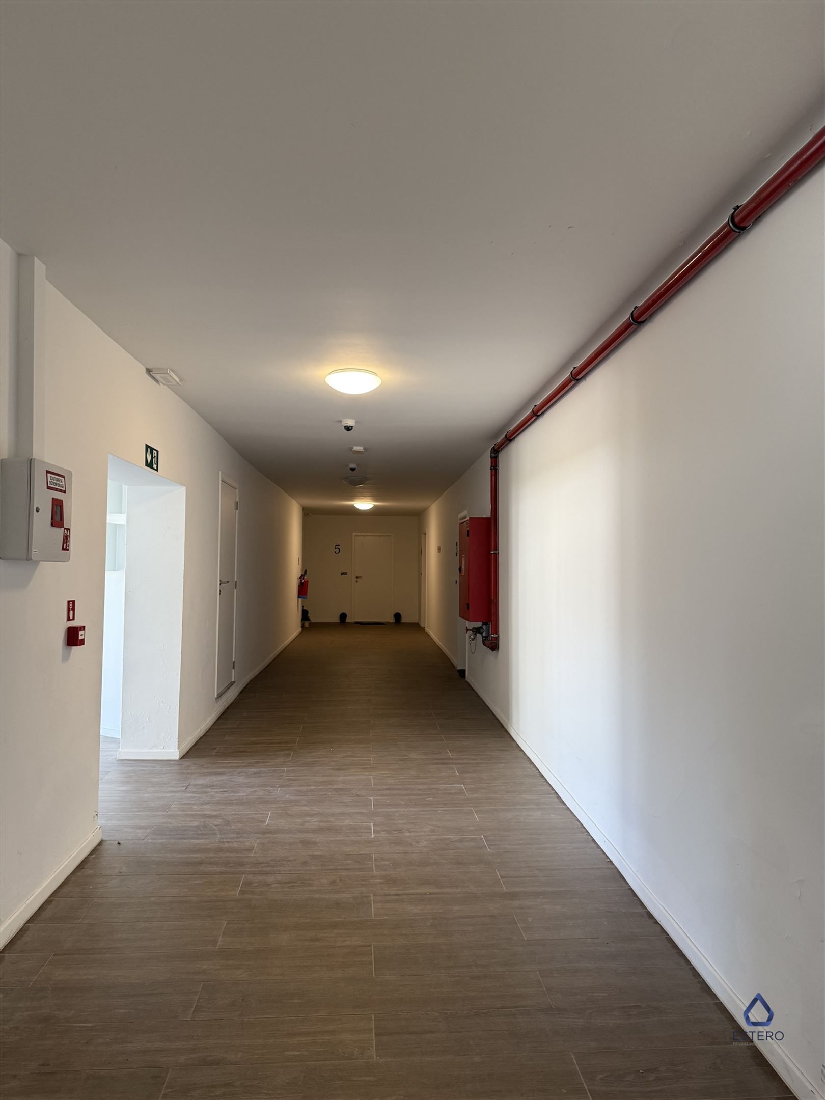 Volledig verhuurd appartementencomplex (32 units + parking)  foto 22