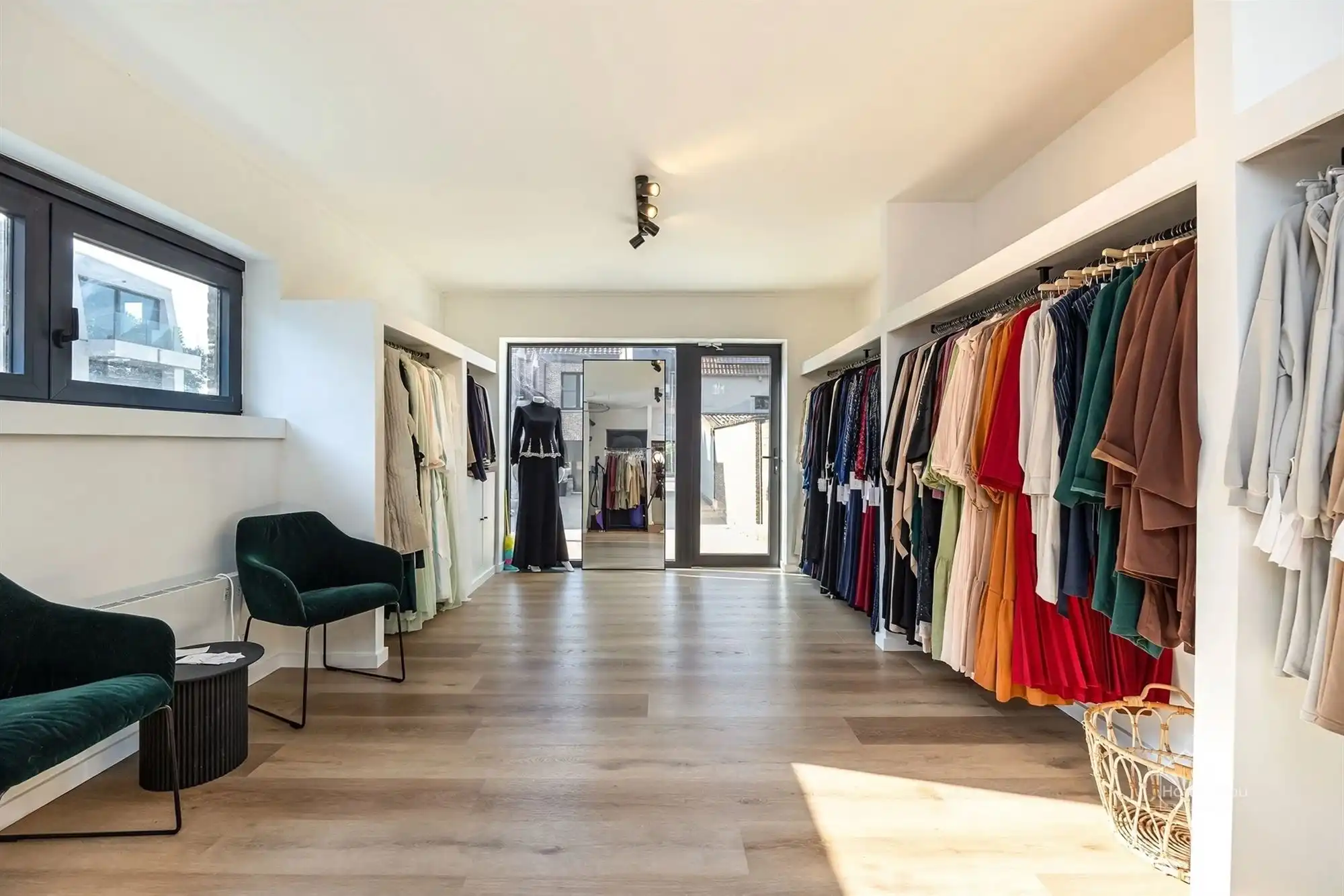 Prachtige woning met 4 slpk en een showroom in Bornem! foto 18