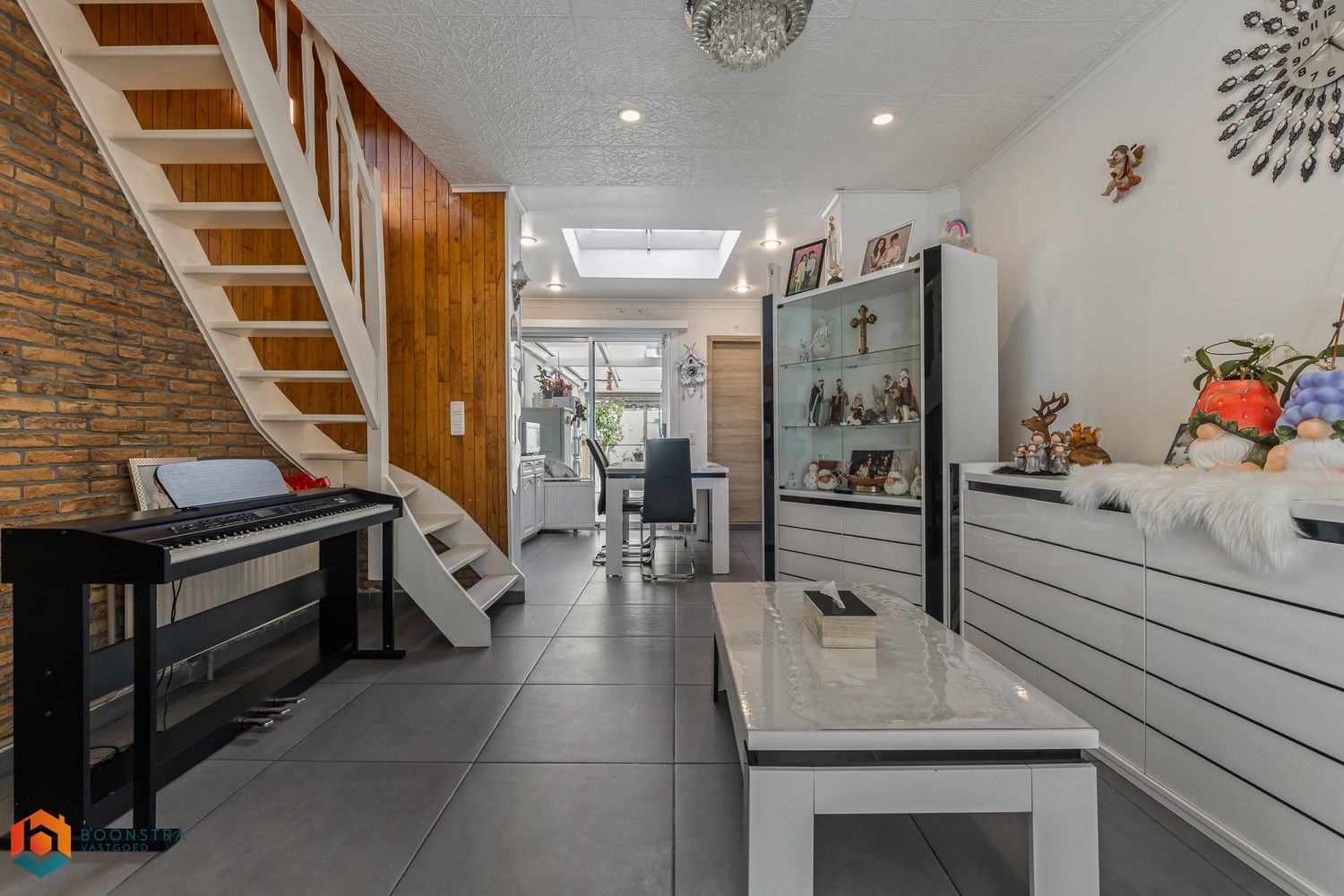 Instapklare woning met 3 slpkrs en garage foto 5