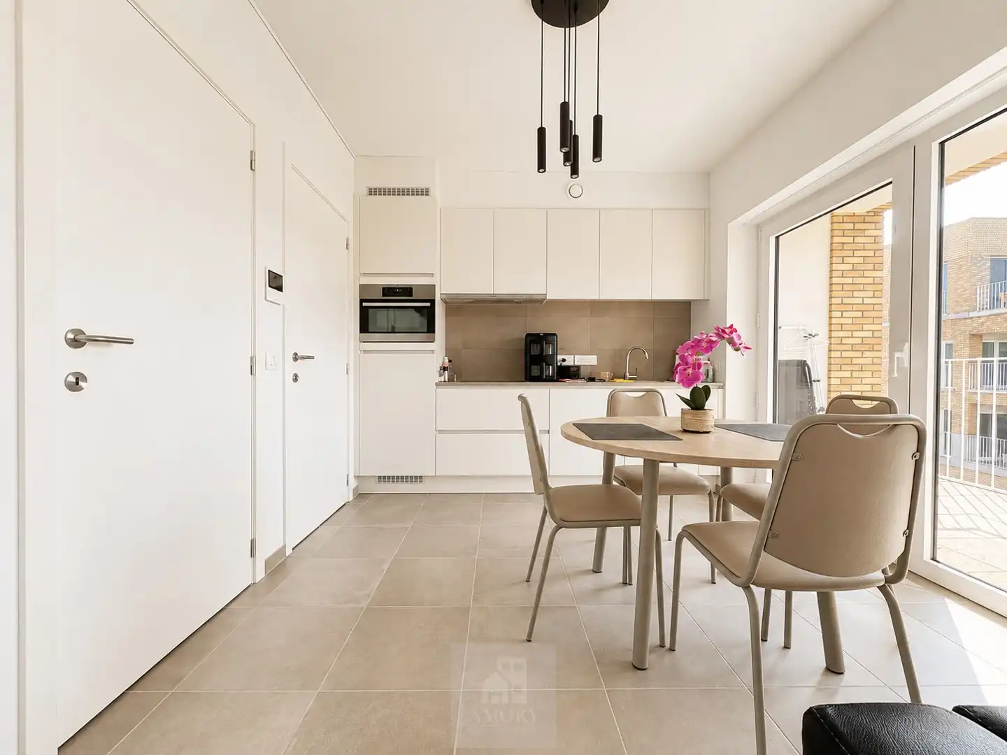 Energiezuinig appartement met terras en autostaanplaats foto 5