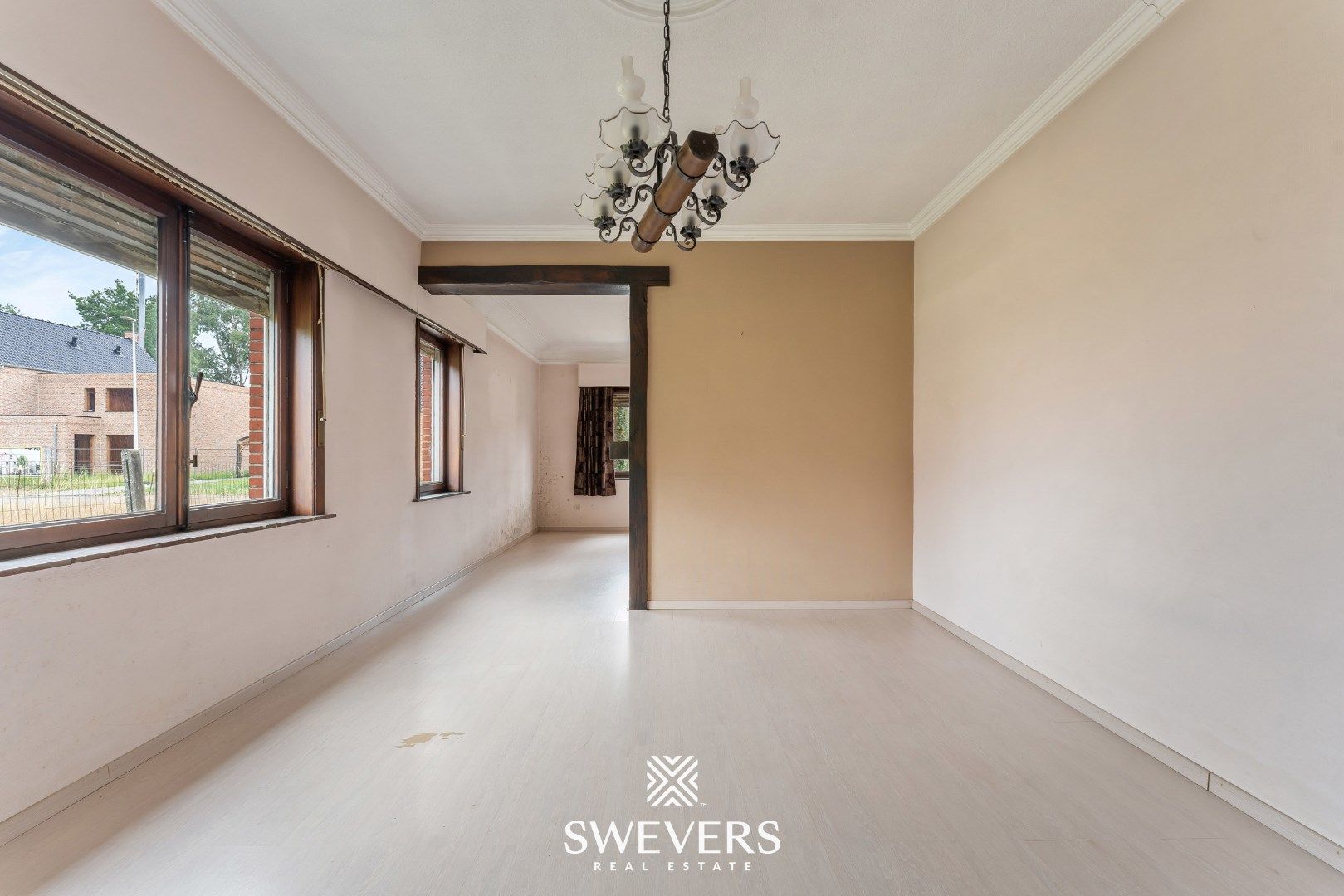 Gunstig gelegen, te renoveren woning, op mooi perceel van 8a 88ca foto 8