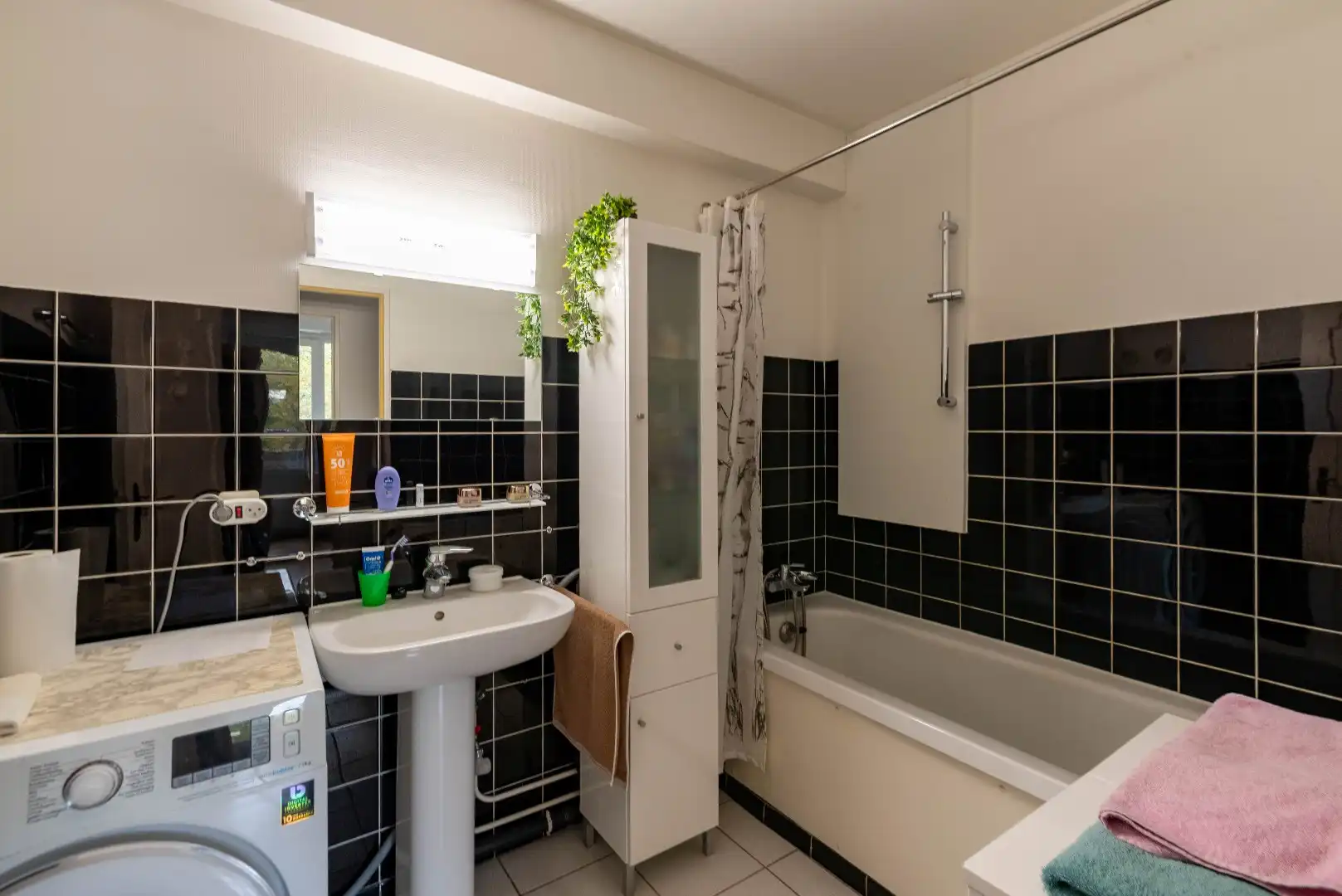 2 slaapkamer appartement met veel lichtinval foto 8