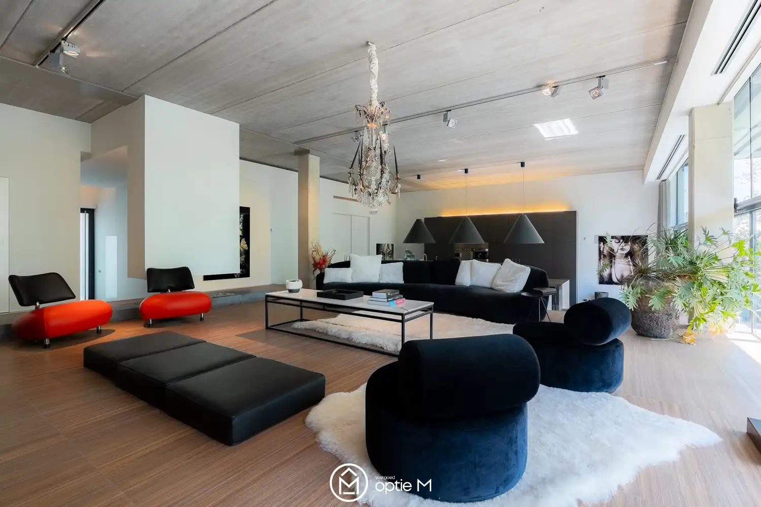 Unieke loft met hoogwaardige afwerking te koop in Hasselt foto 2