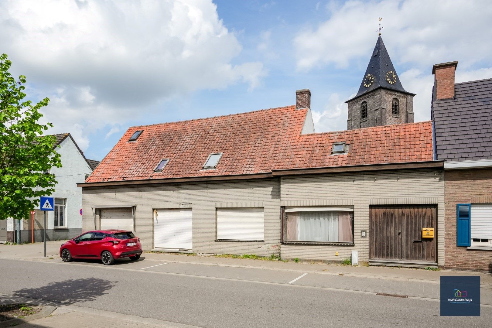 Hoofdfoto van de publicatie: Te renoveren woning op rustige locatie