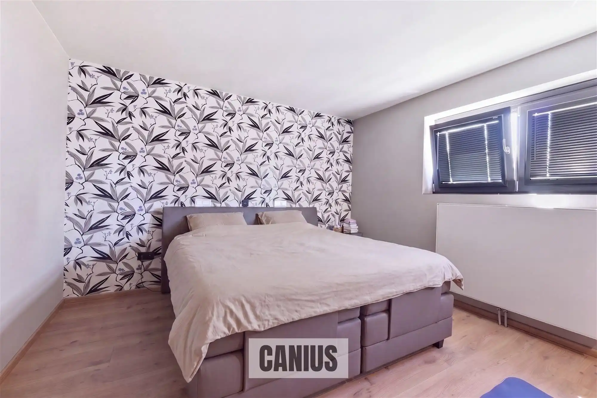 MODERNE, INSTAPKLARE WONING MET 3 SLPK EN ZUIDGERICHTE TUIN foto 19