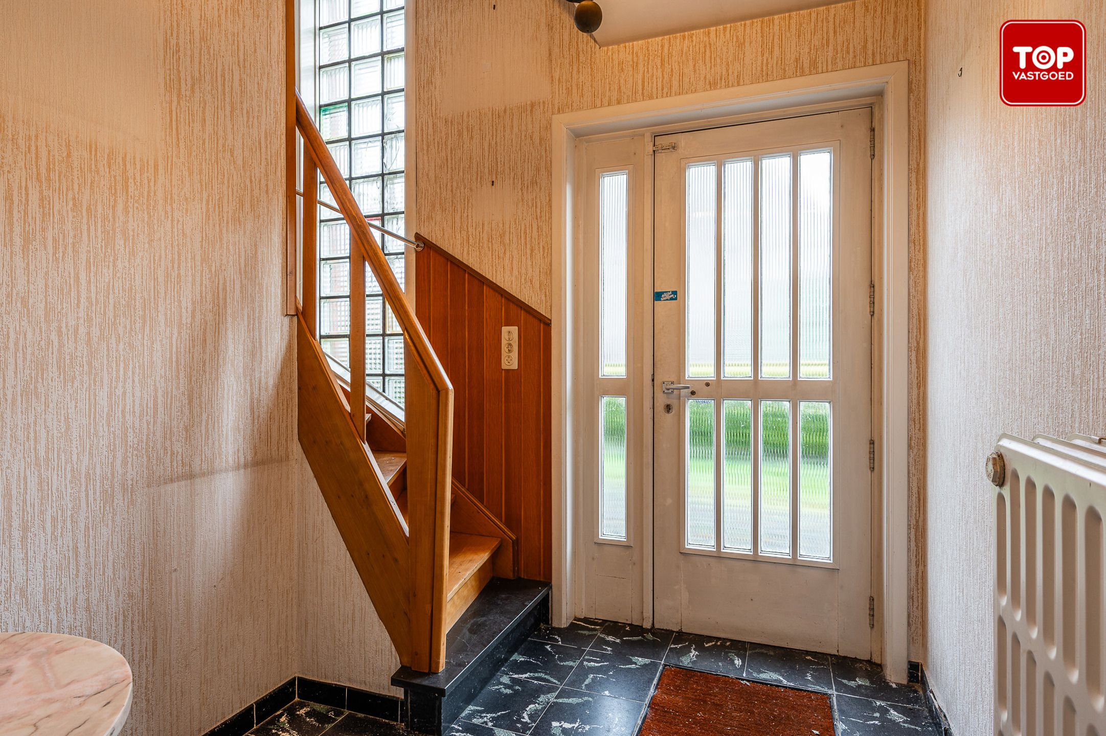 Te renoveren alleenstaande woning met 4 Slaapkamers foto 8