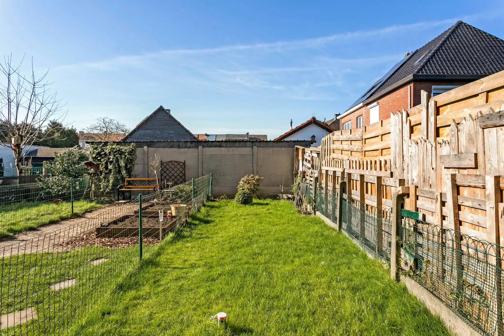 2-slpk appartement met tuin en garage foto 14