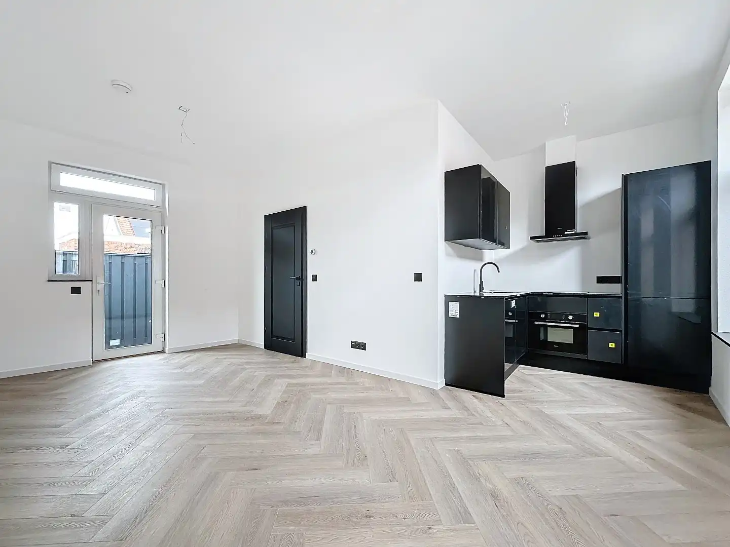 Gerenoveerd dakappartement foto {{pictureIndex}}