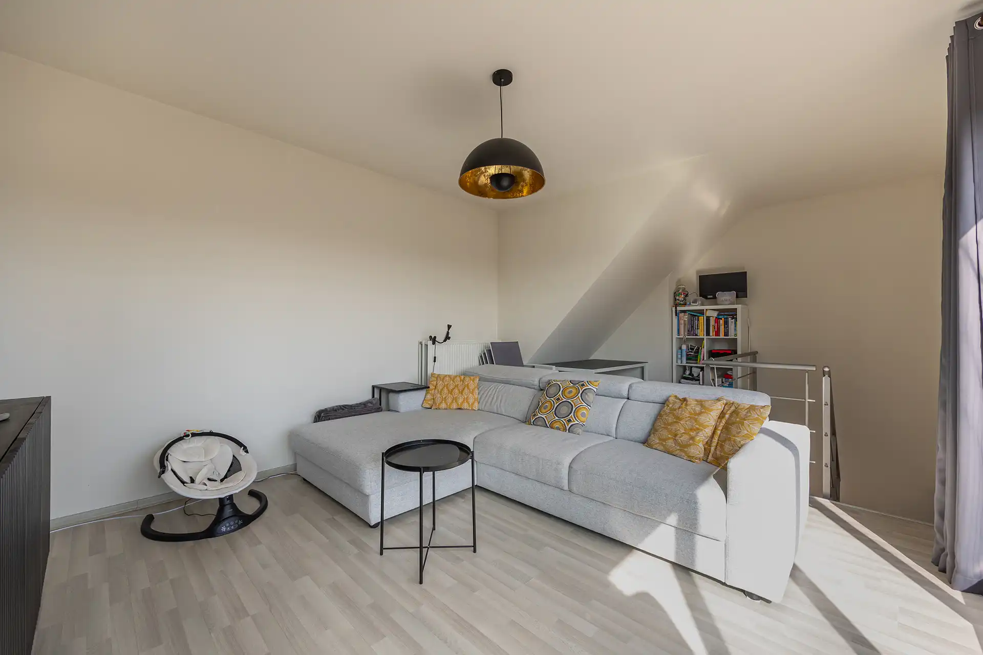 Duplexapp. met terras,  2slp + garagebox te huur in Merksem foto 13