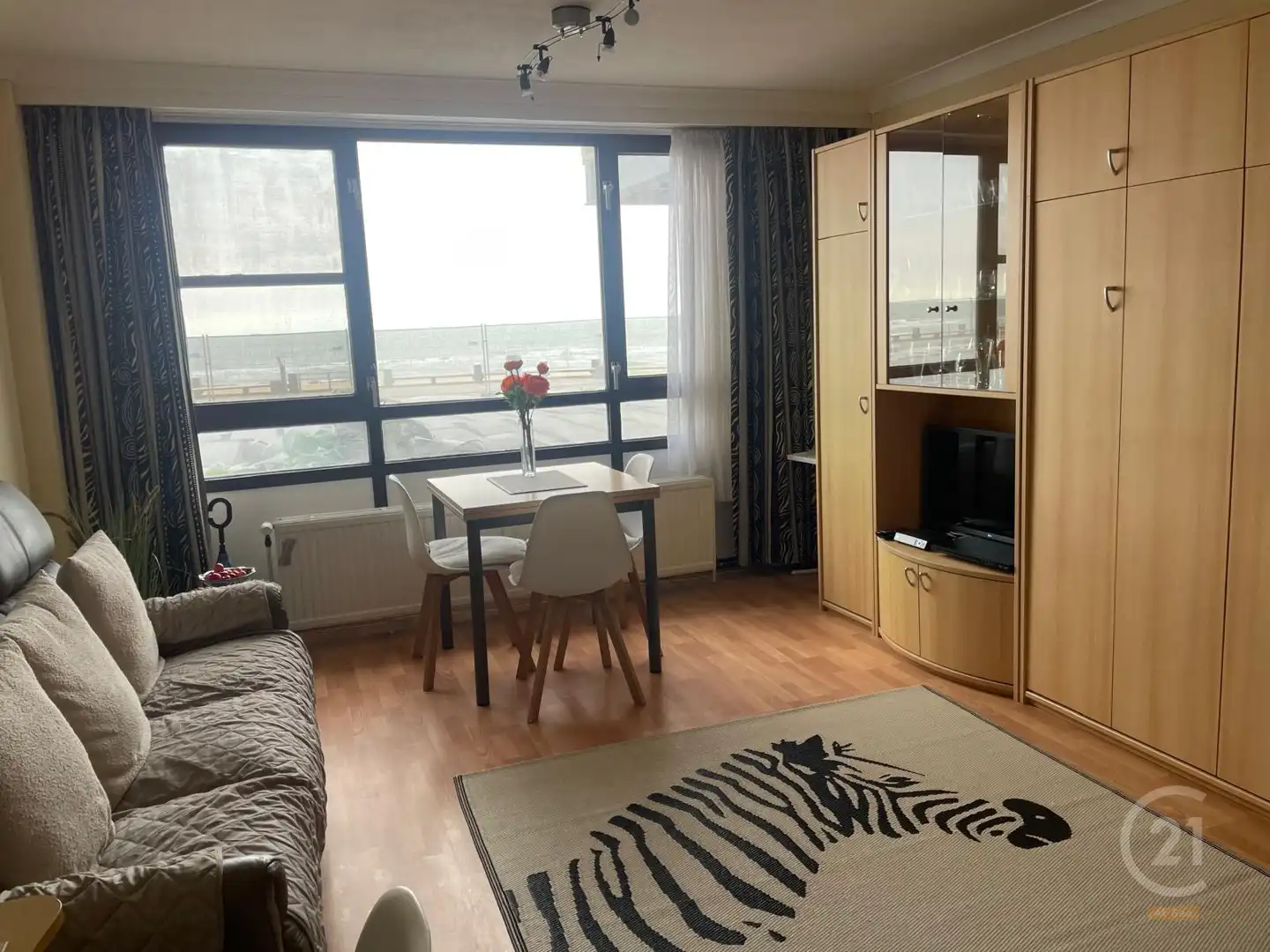 Gelijkvloers appartement in Residentie Royal Palace, Oostende foto {{pictureIndex}}