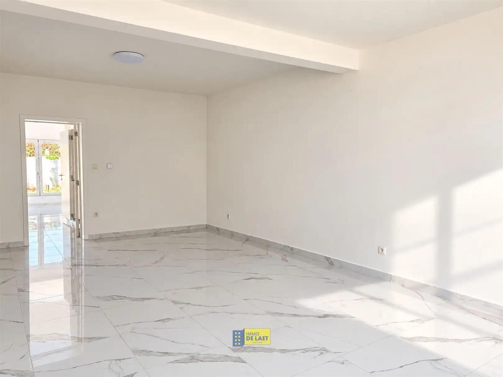 Woning met 3 slaapkamers en riante tuin foto 3