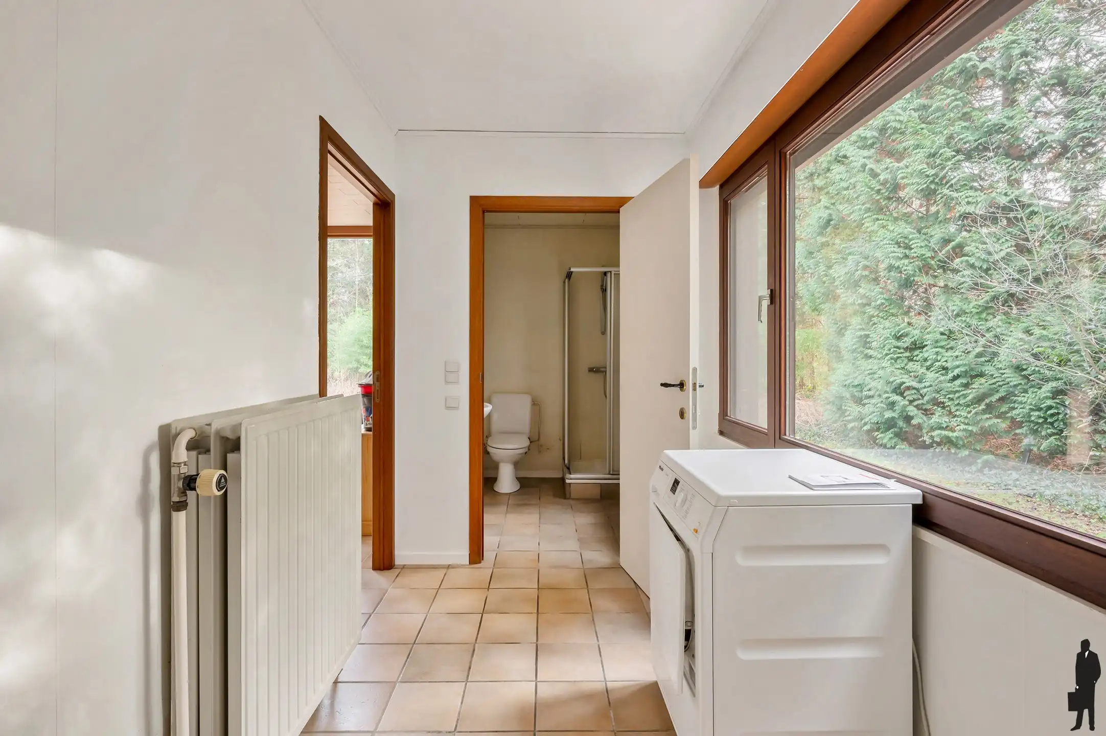 Verkavelbaar renovatie-eigendom! foto 13