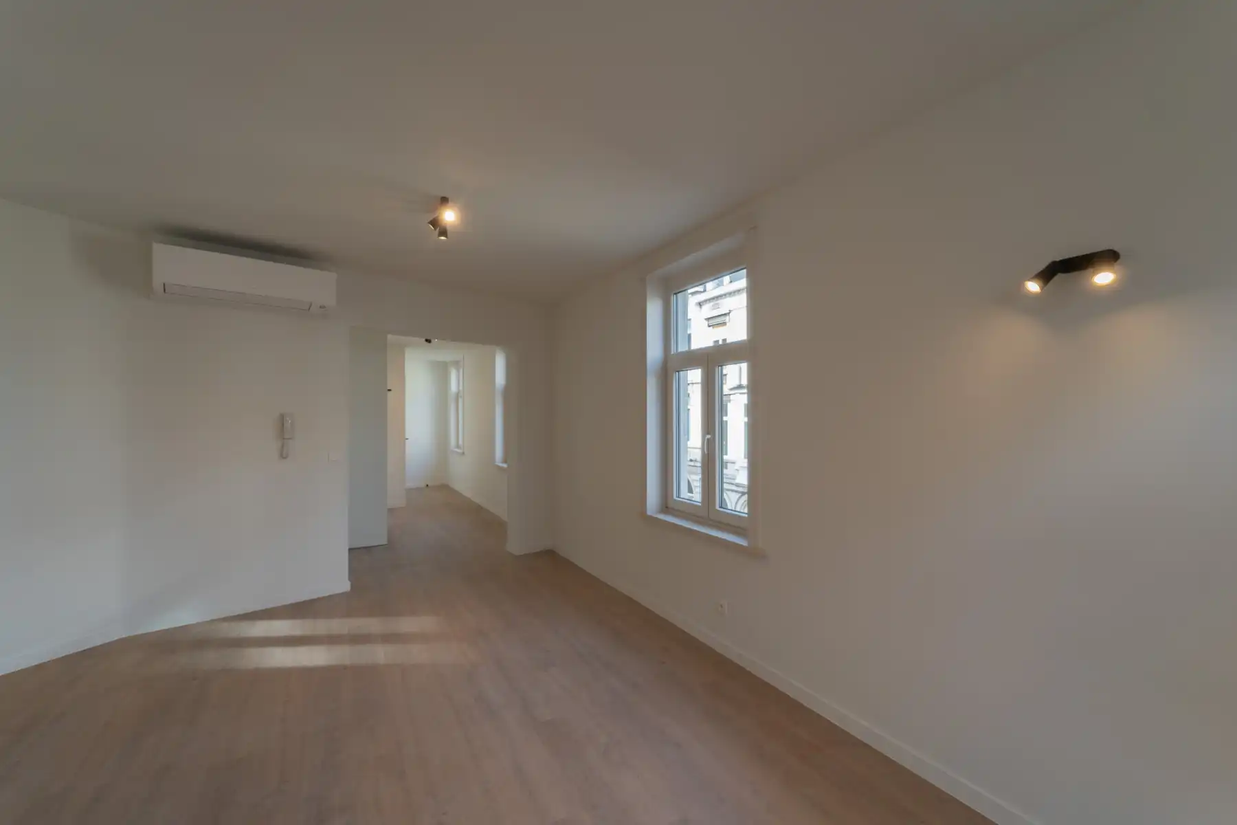 Volledig gerenoveerd appartement in hartje Gent foto 3