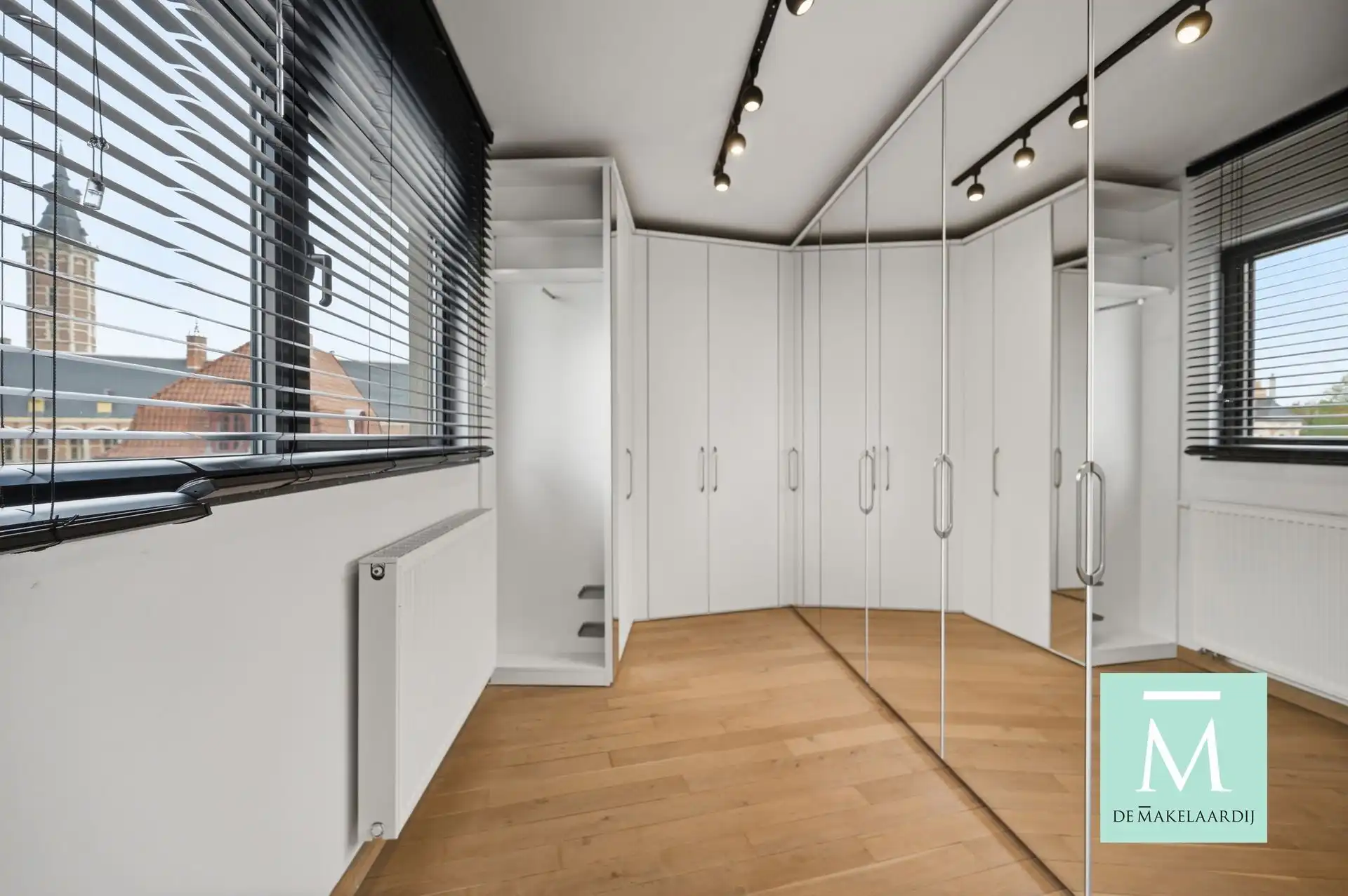Te huur: Ruim en lichtrijk appartement op toplocatie in hartje Mechelen! foto 10