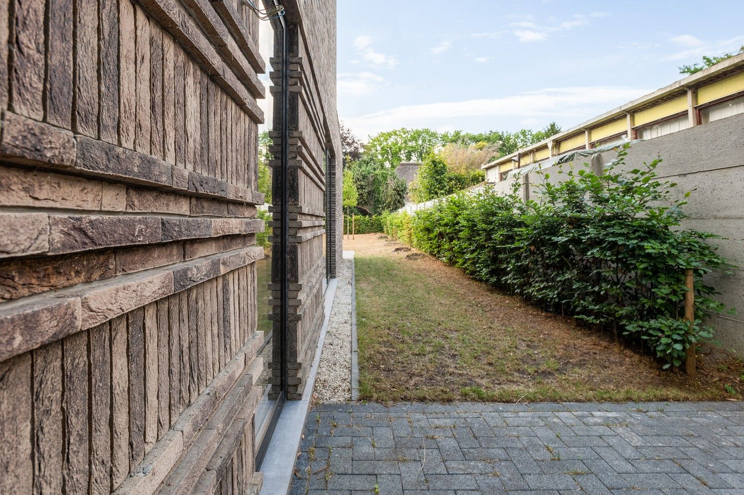 Halfopen nieuwbouwwoning met 4 à 5 SLPKS en grote tuin in Kapellen! foto 14