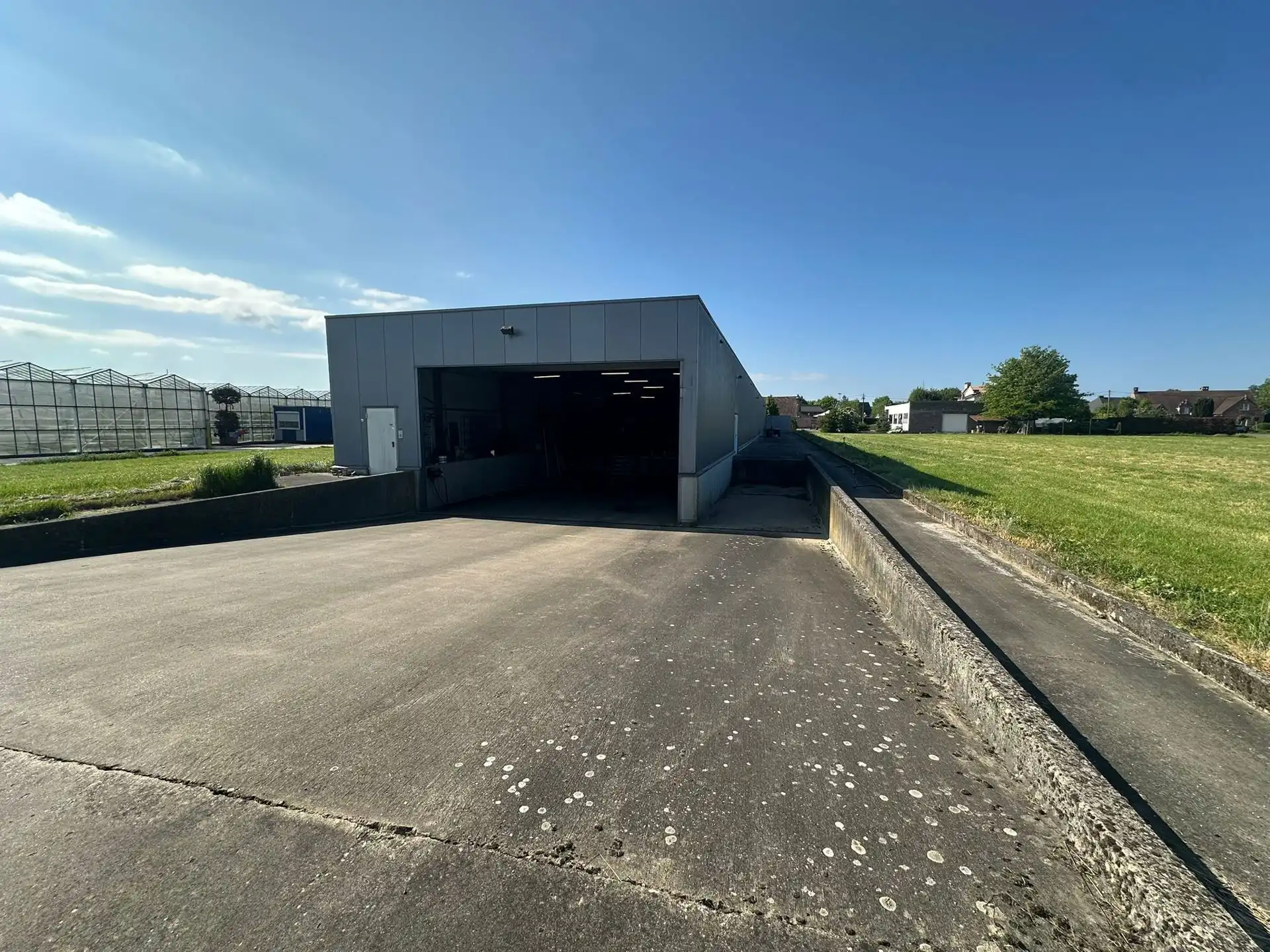 Te Huur Magazijn te Boechout  foto 4