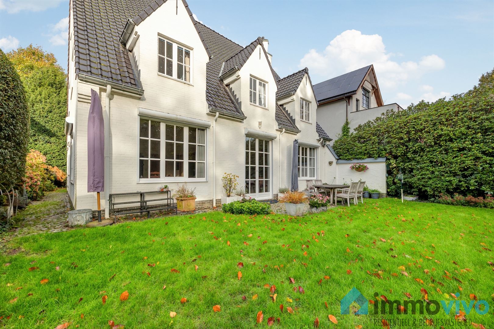 Ruime te renoveren villa op 925 m² op toplocatie foto 6