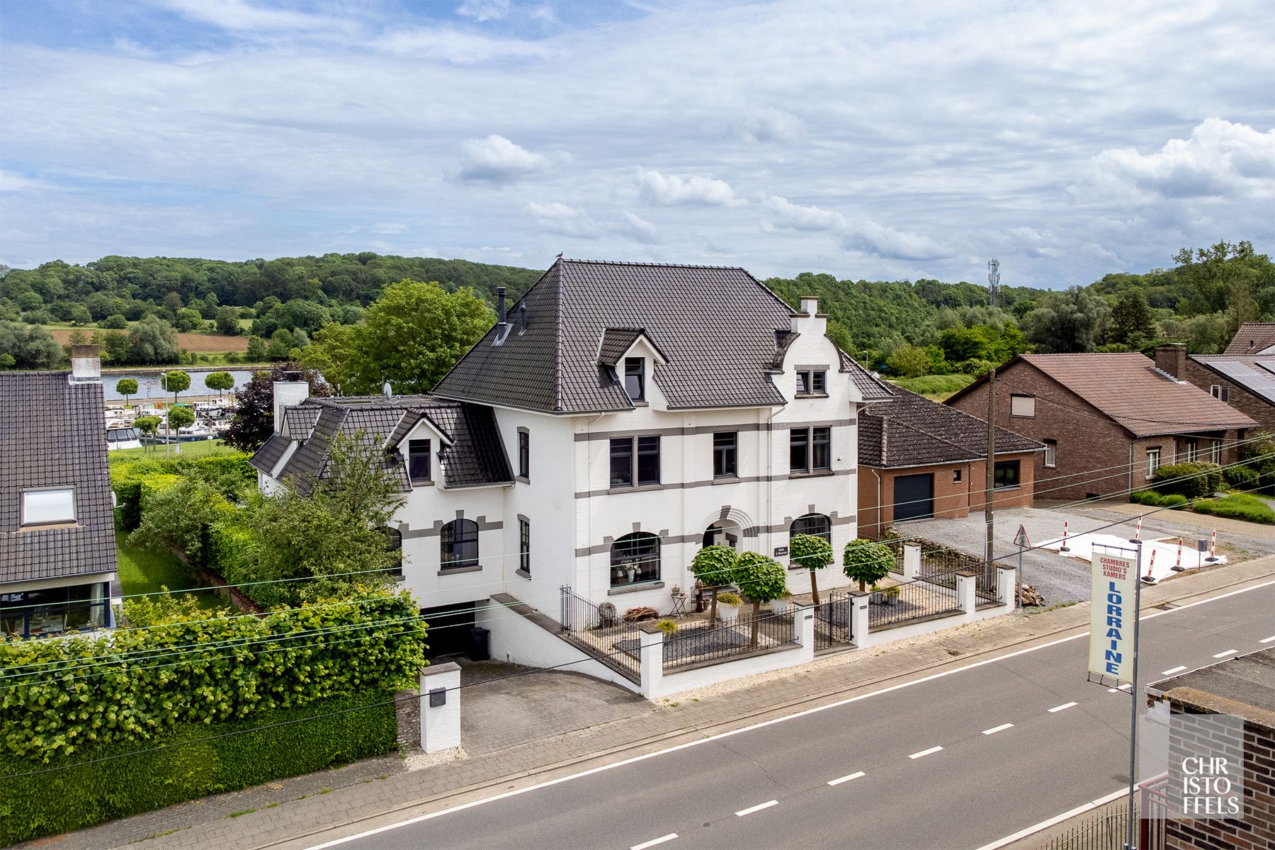 B&B met zwembad en kanaalzicht op een perceel van 1.272 m² foto 46