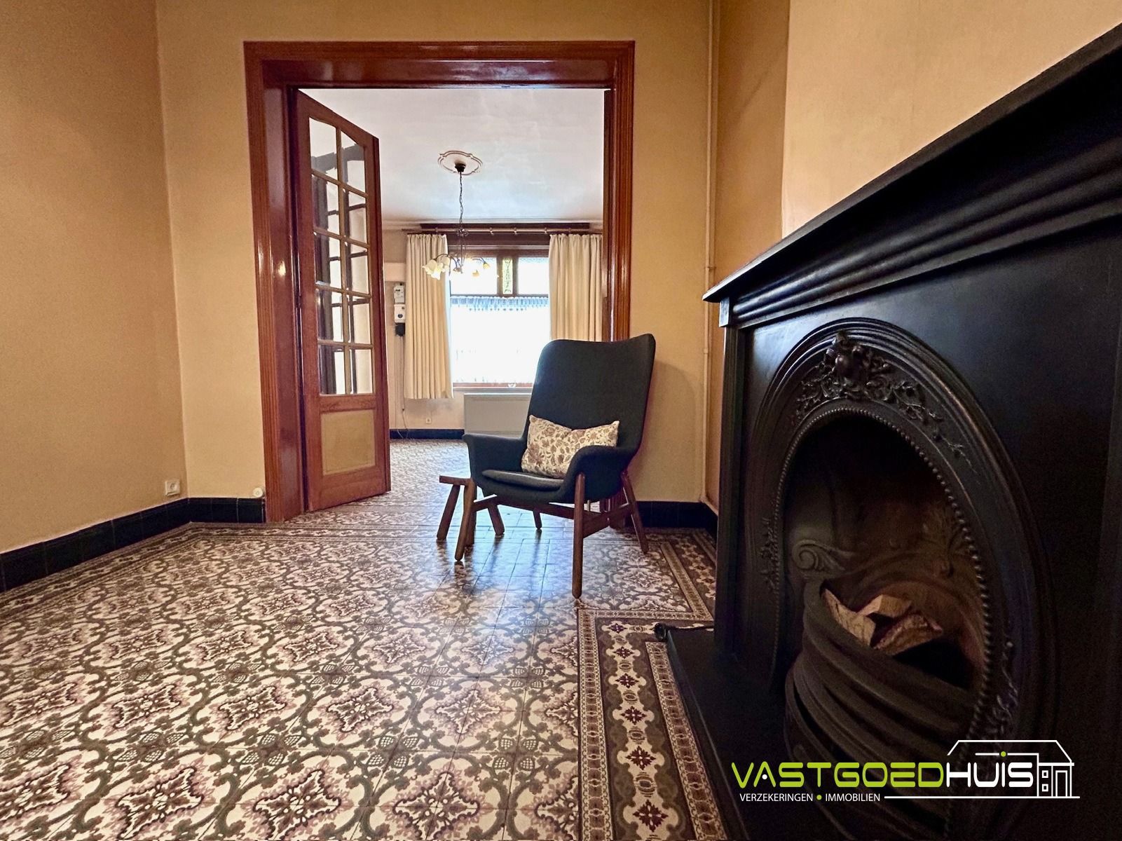 Karaktervolle gezinswoning met authentieke details in Ninove foto 10
