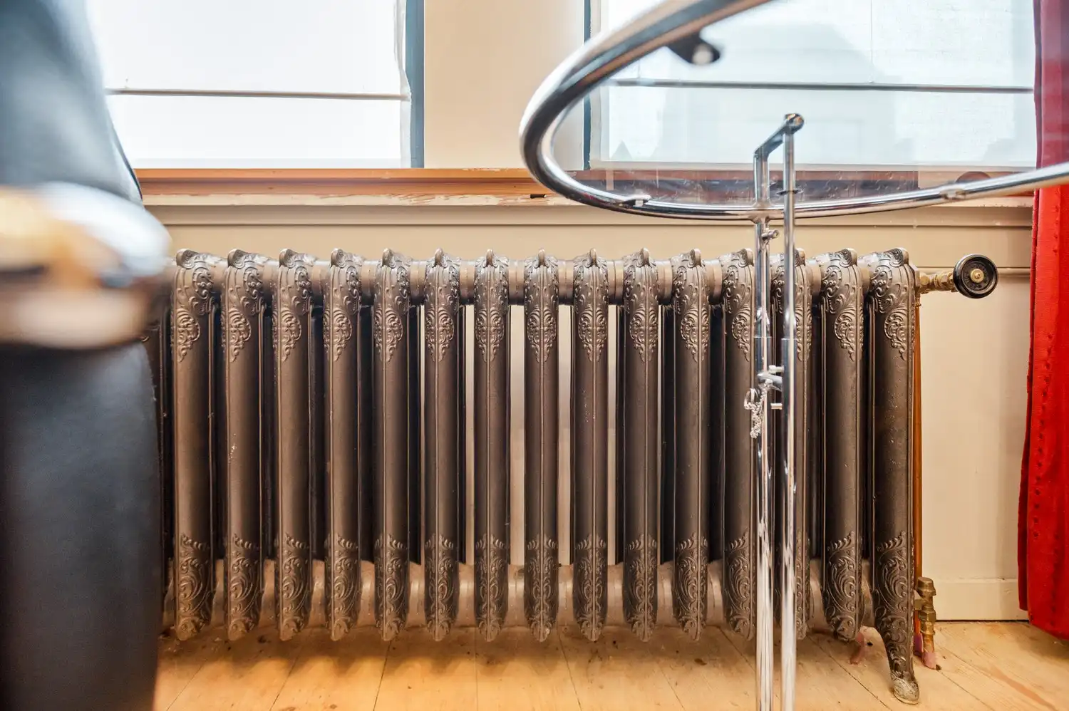 Prachtig herenhuis met 4 slaapkamers en tuin in Wijnegem! foto 8