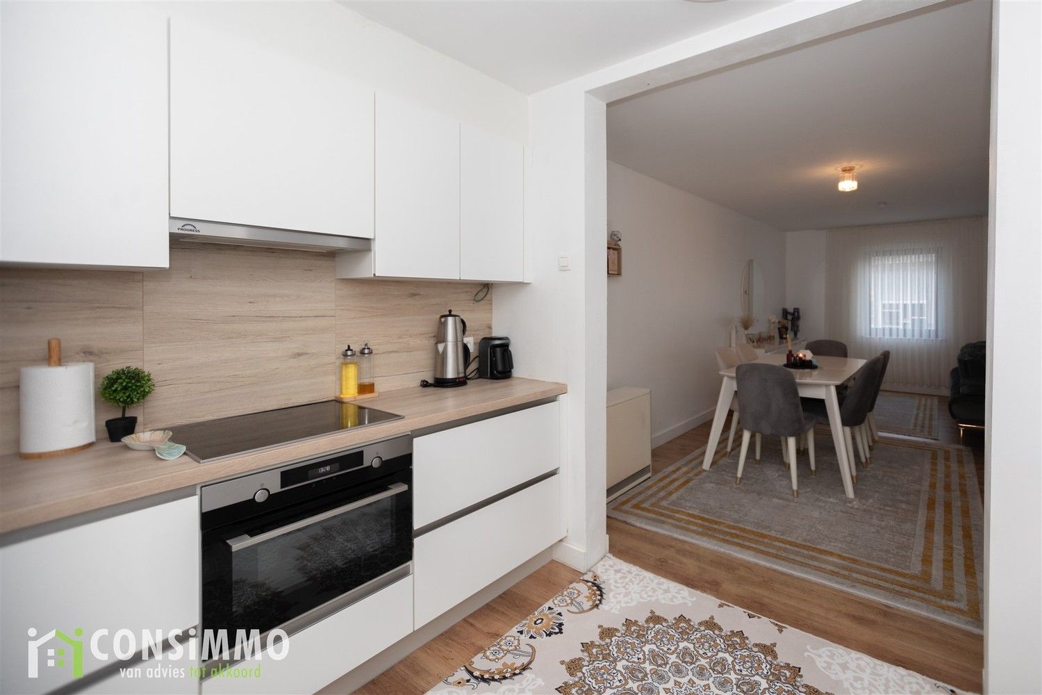 Instapklaar, gelijkvloers appartement met 2 slaapkamers! foto 10