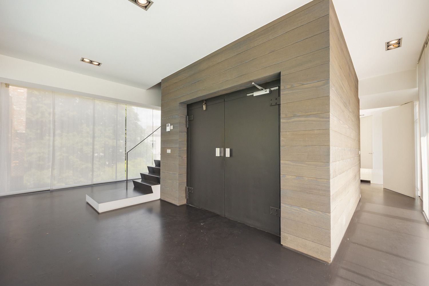 LUXUEUZE LOFT (341m²) MET TUIN (200m²), ZWEMBAD EN SAUNA IN LUXEPROJECT PAPYRUS TE ZURENBORG-ANTWERPEN foto 4