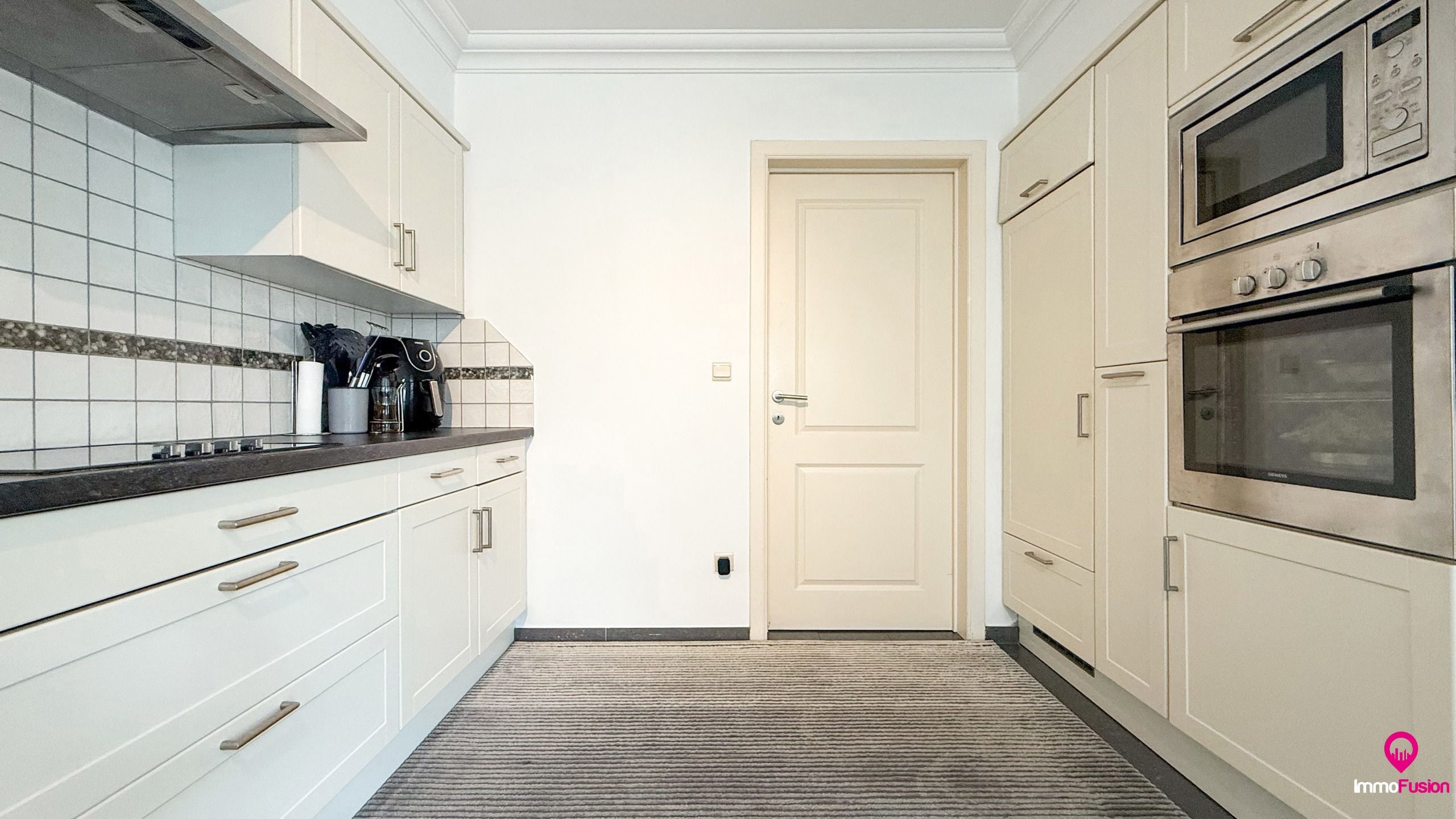 Instapklare woning met 3 slpks, tuin en garage in Lillo! foto 14