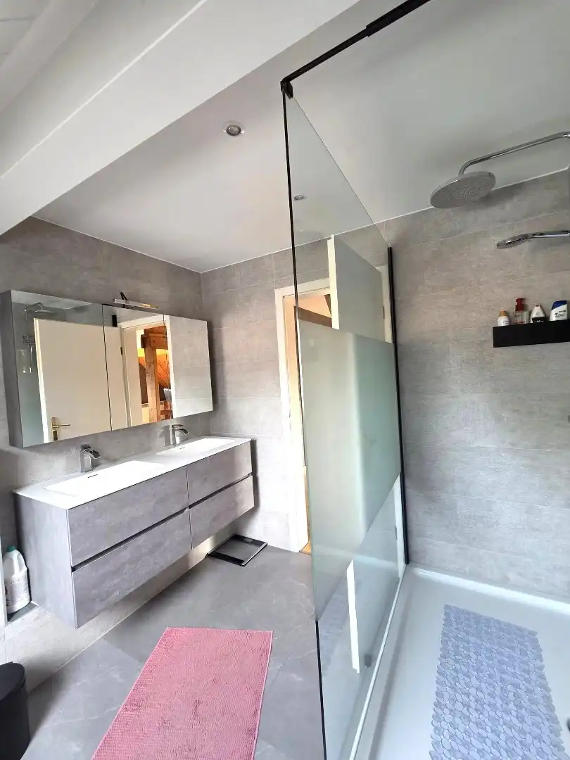 Instapklare villa met 5 slaapkamers, mooi terras en tuin in rustige buurt te Zemst foto 17