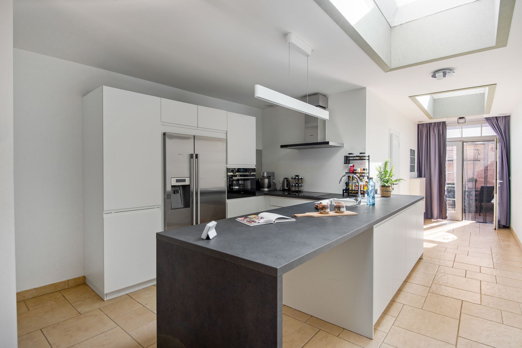 Instapklare (start)woning in centrum Niel foto 3