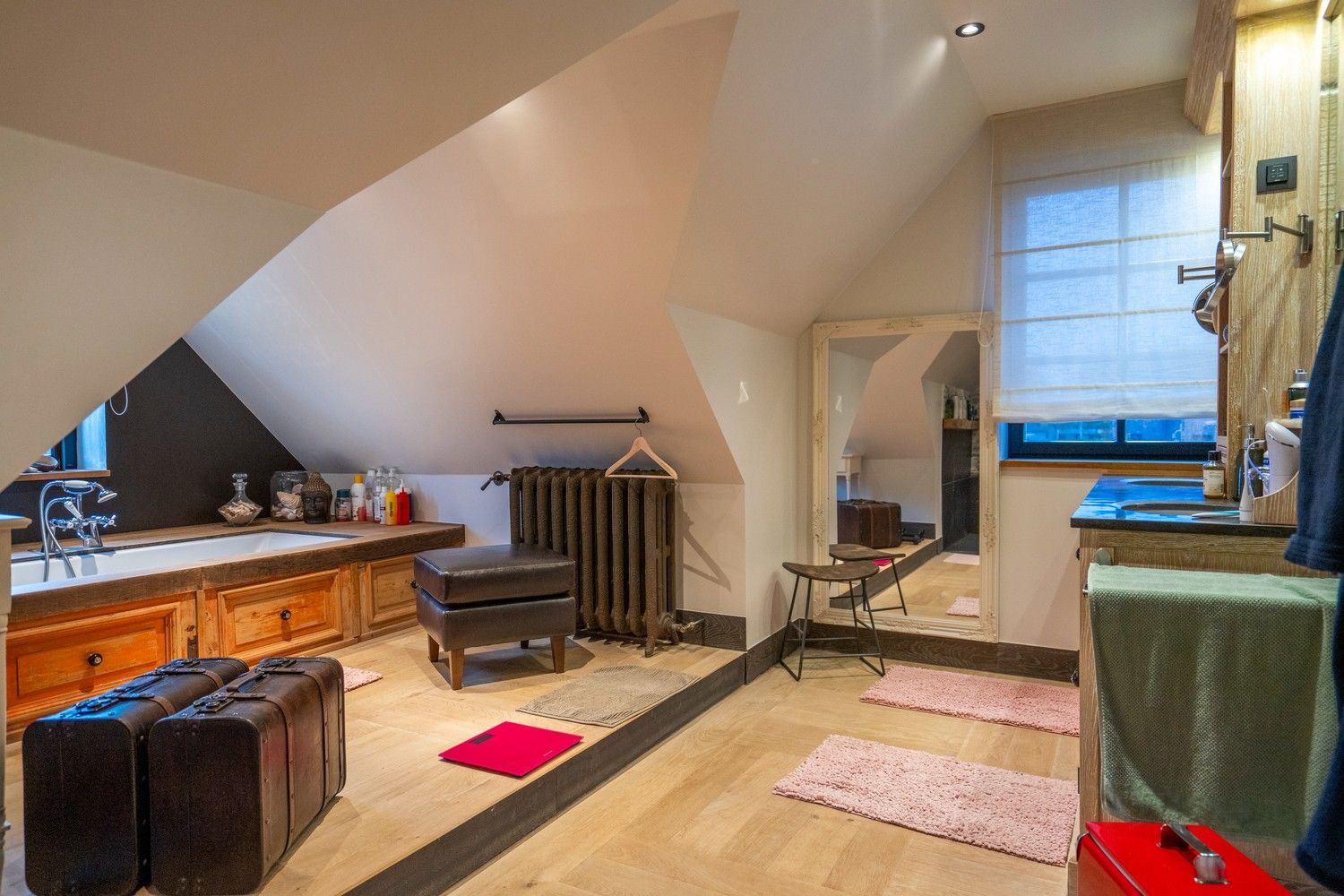 PRACHTVILLA MET ZICHT OP GROEN foto 20