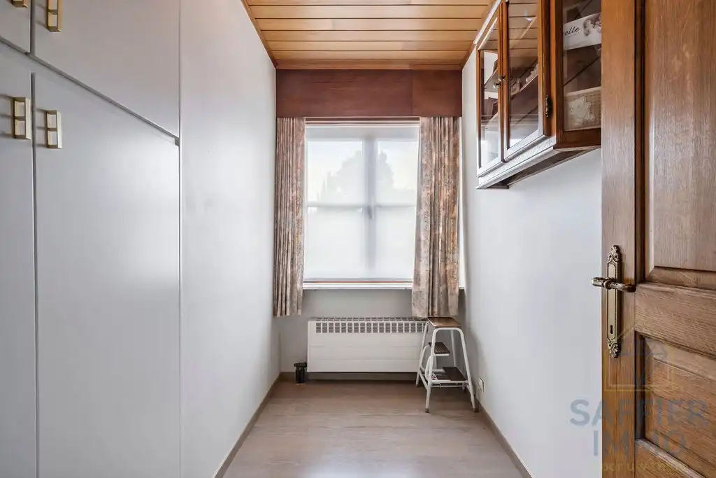 Villa met praktijk-/hobbyruimte en 3 garages in Waregem foto 19