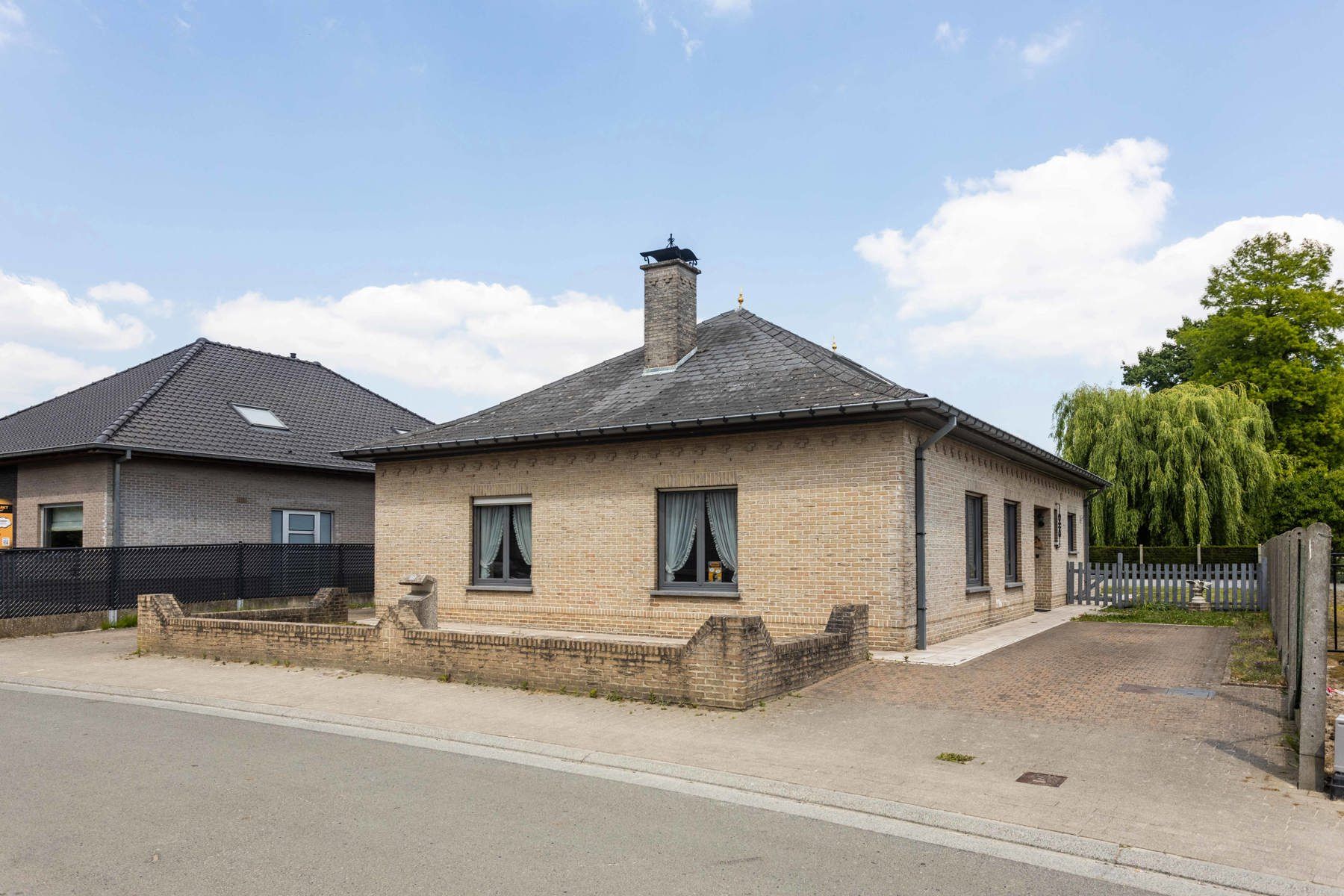 Ruime villa te Erpe! foto {{pictureIndex}}